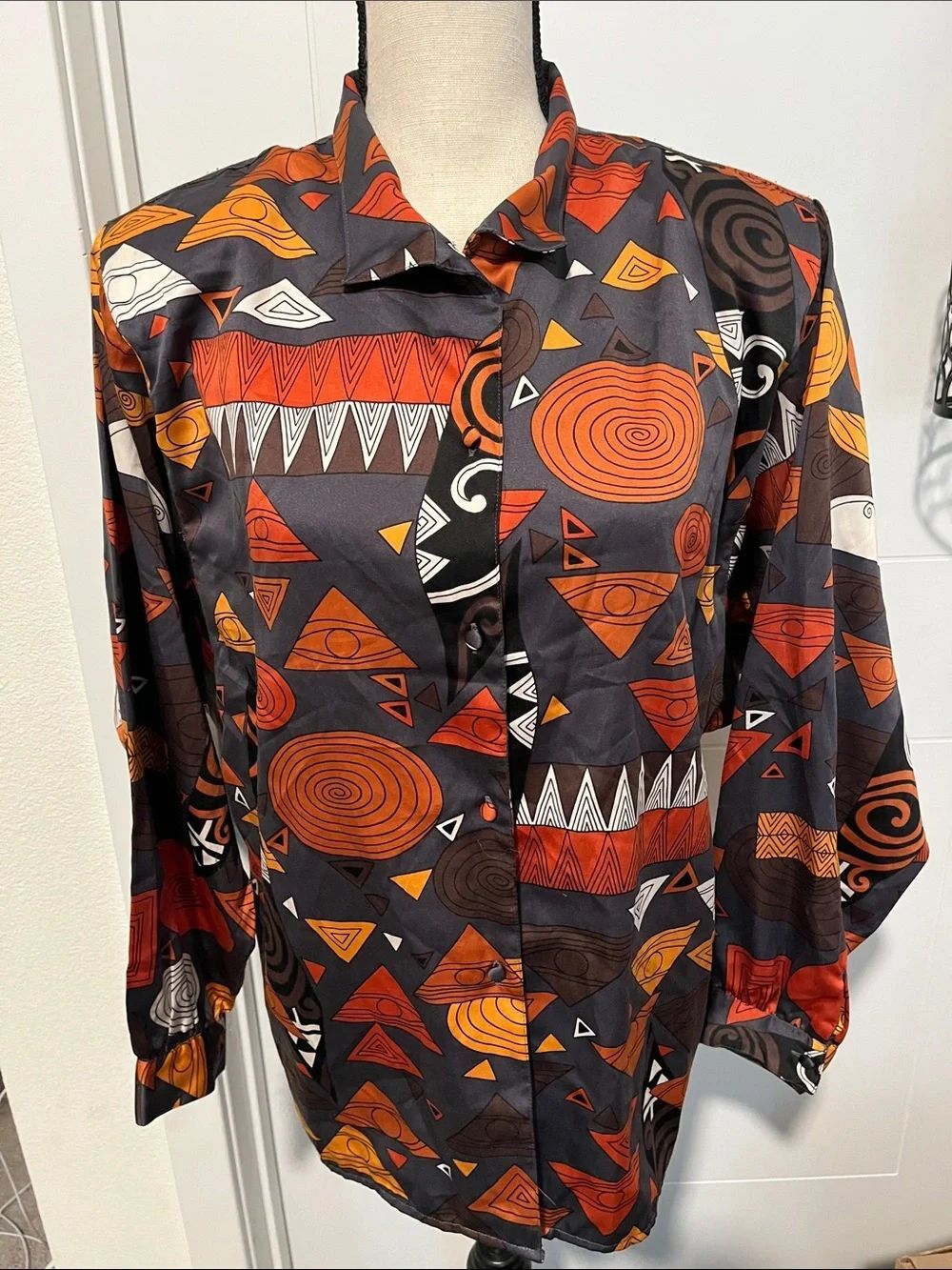 Vintage Diane Von Furstenberg Design Print Design Button Closure Shirt Art Retro